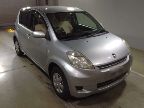 2010 Toyota Passo KGC10[2]