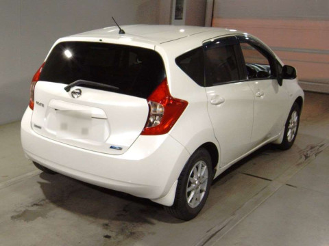 2013 Nissan Note E12[1]