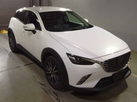 2016 Mazda CX-3 DK5AW[2]