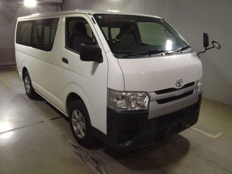 2017 Toyota Hiace Van KDH206V[2]