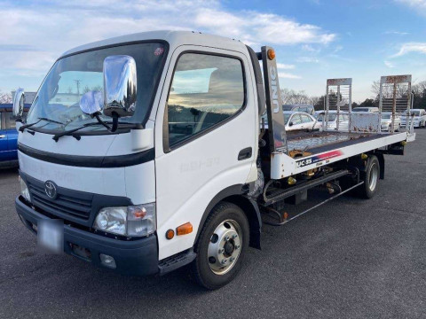 2010 Toyota Dyna Truck XZU424[0]