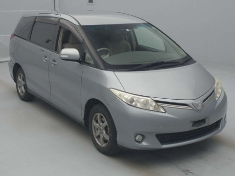 2010 Toyota Estima ACR55W[2]