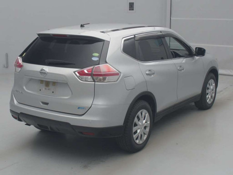 2016 Nissan X-Trail NT32[1]