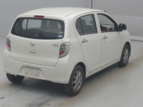 2016 Daihatsu Mira es LA300S[1]