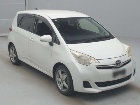 2012 Toyota Ractis NSP120[2]