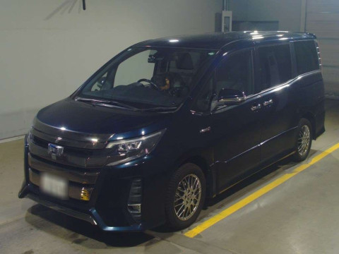 2017 Toyota Noah ZWR80W[0]