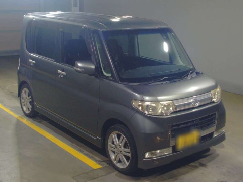 2010 Daihatsu Tanto Custom L375S[2]