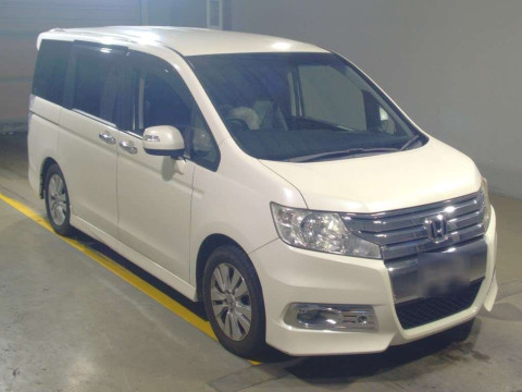 2012 Honda Step WGN Spada RK5[2]