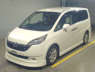 2006 Honda Step WGN