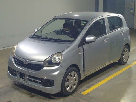 2014 Toyota Pixis Epoch LA300A[0]