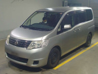 2010 Nissan Serena