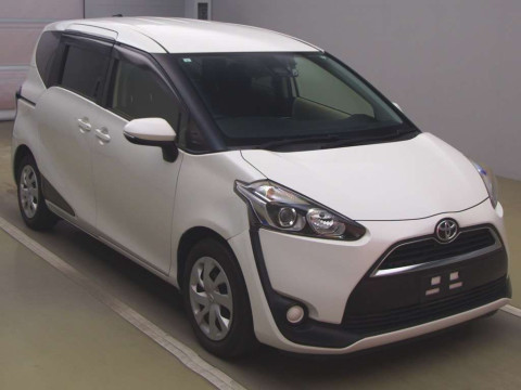 2017 Toyota Sienta NSP170G[2]