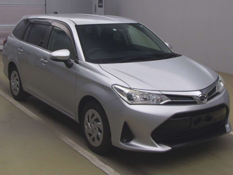 2018 Toyota Corolla Fielder NRE161G[2]