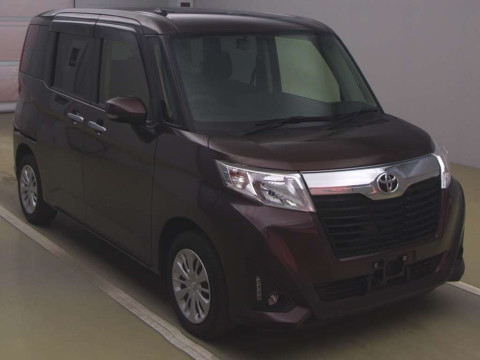 2017 Toyota Roomy M900A[2]