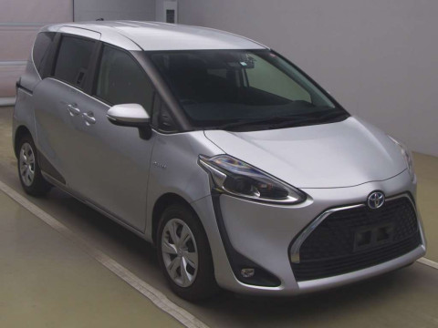 2020 Toyota Sienta NHP170G[2]