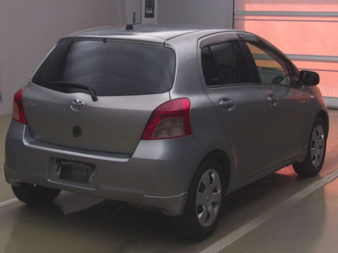 2006 Toyota Vitz SCP90[1]