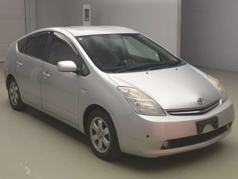 2006 Toyota Prius NHW20[2]