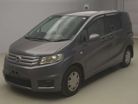 2010 Honda Freed Spike GB3[0]