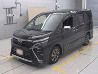 2019 Toyota Voxy