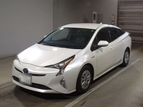 2017 Toyota Prius ZVW50[0]