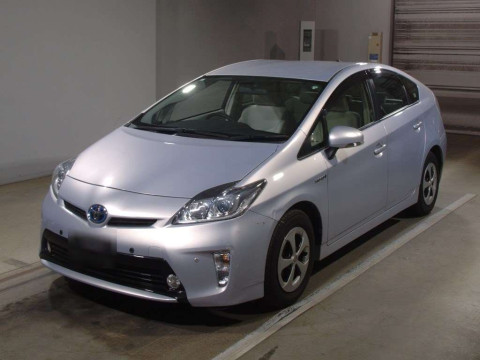 2013 Toyota Prius ZVW30[0]