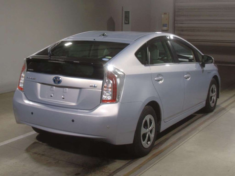 2013 Toyota Prius ZVW30[1]