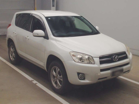 2015 Toyota RAV4 ACA36W[2]