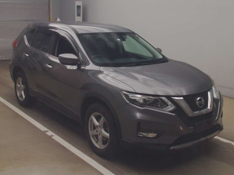 2019 Nissan X-Trail NT32[2]