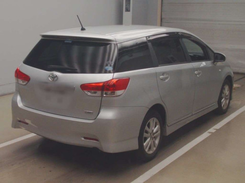 2010 Toyota Wish ZGE20W[1]