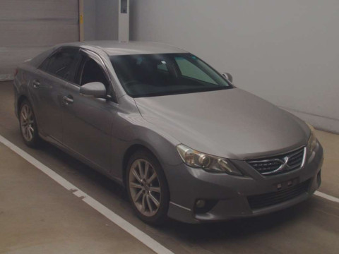 2010 Toyota Mark X GRX130[1]