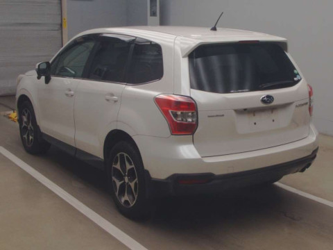 2012 Subaru Forester SJ5[2]