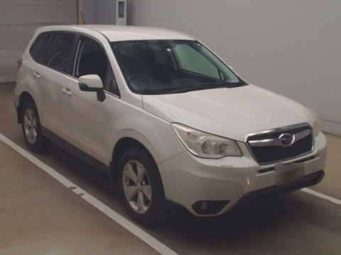 2014 Subaru Forester SJ5[1]