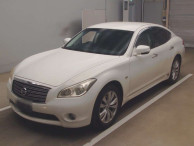 2010 Nissan Fuga