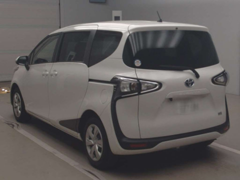 2022 Toyota Sienta NHP170G[2]