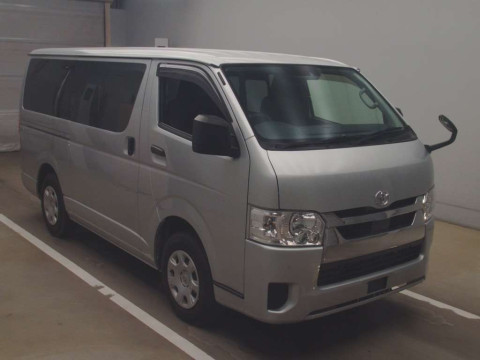 2022 Toyota Hiace Van TRH200V[0]