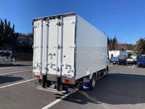 2019 Mitsubishi Fuso Canter FEAV0[1]