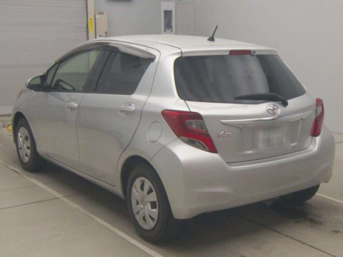 2014 Toyota Vitz NSP130[2]