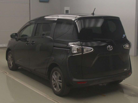 2020 Toyota Sienta NSP170G[1]