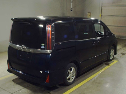 2017 Toyota Noah ZRR80W[1]