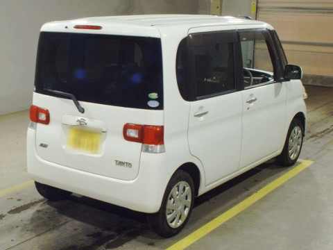 2013 Daihatsu Tanto L385S[1]