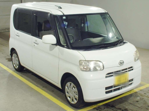 2013 Daihatsu Tanto L385S[2]