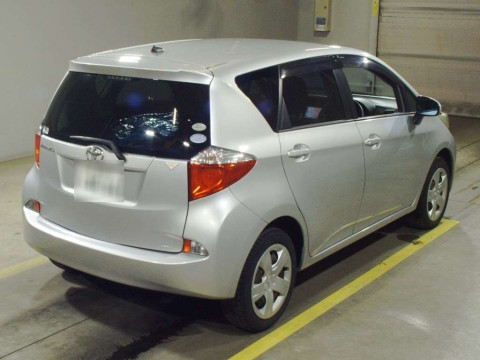 2011 Toyota Ractis NCP125[1]