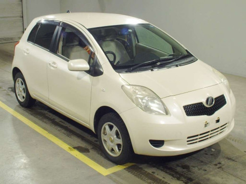 2006 Toyota Vitz NCP95[2]