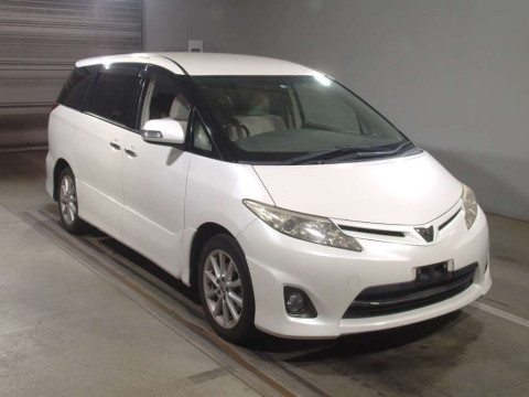 2011 Toyota Estima ACR50W[2]