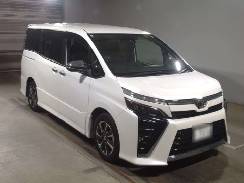 2021 Toyota Voxy ZRR80W[2]