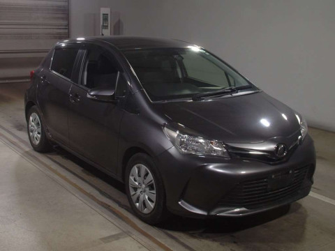 2016 Toyota Vitz NSP130[2]