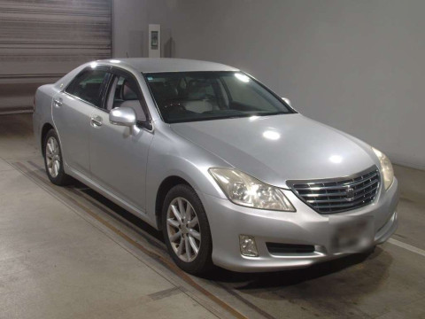 2008 Toyota Crown GRS200[2]