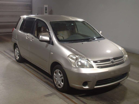 2005 Toyota Raum NCZ20[2]