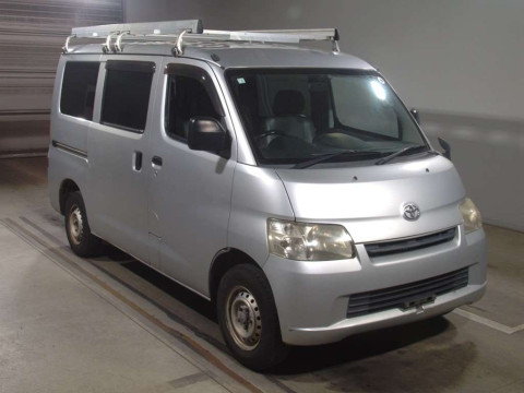 2015 Toyota Townace Van S412M[2]