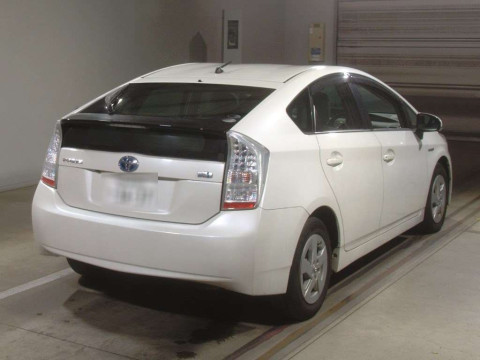 2010 Toyota Prius ZVW30[1]